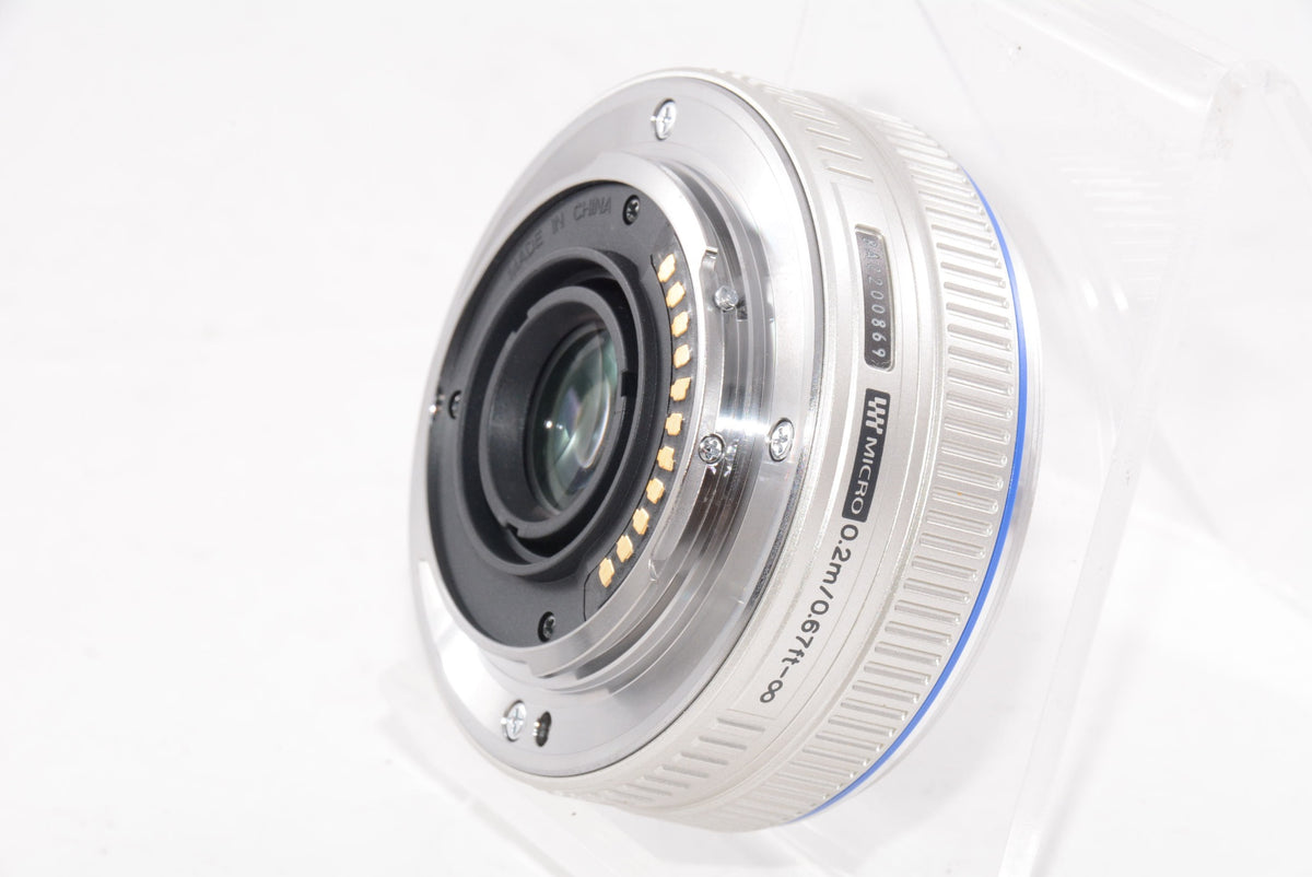 【外観特上級】OLYMPUS パンケーキレンズ M.ZUIKO DIGITAL 17mm F2.8 シルバー