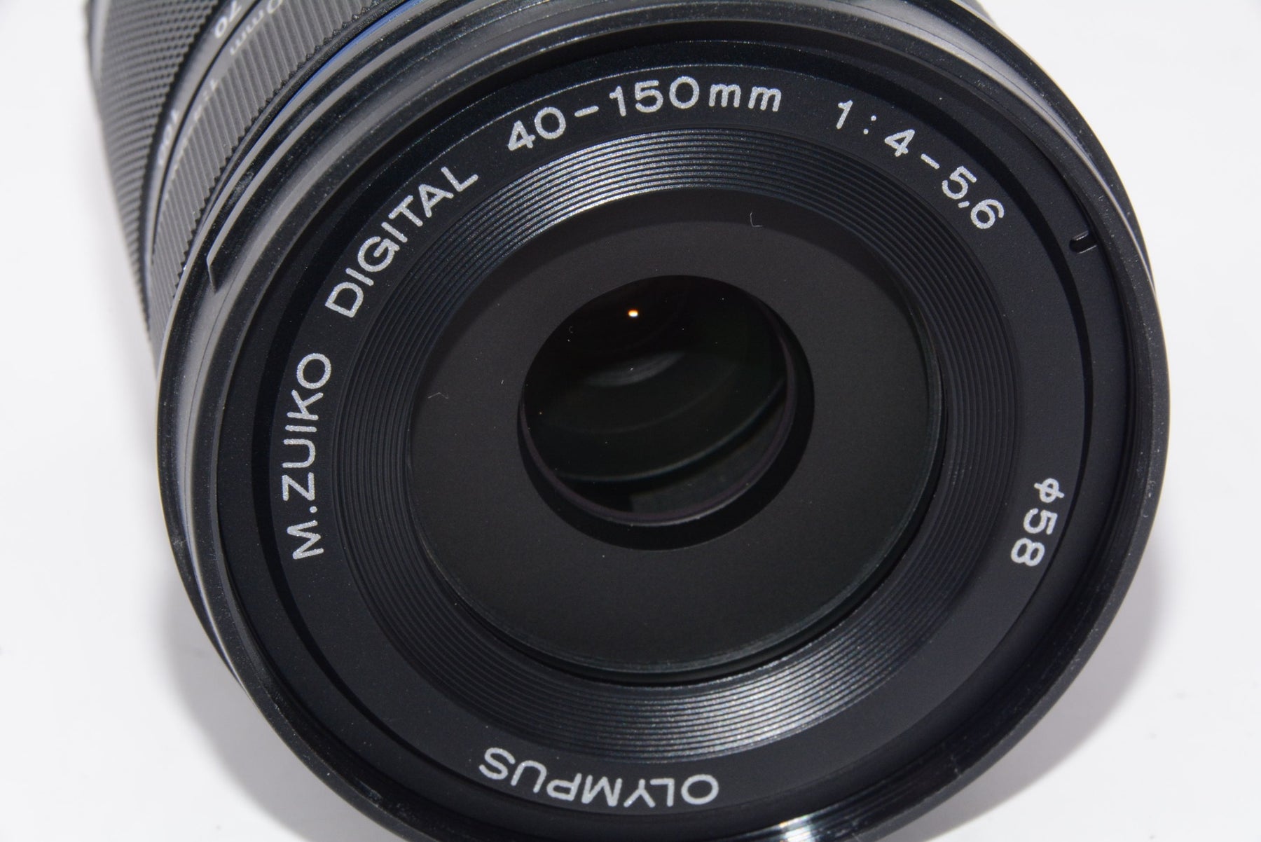 【外観特上級】OLYMPUS M.ZUIKO DIGITAL ED 40-150mm F4.0-5.6 R ブラック