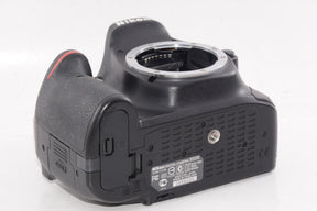 【外観特上級】Nikon デジタル一眼レフカメラ D5200 ボディ