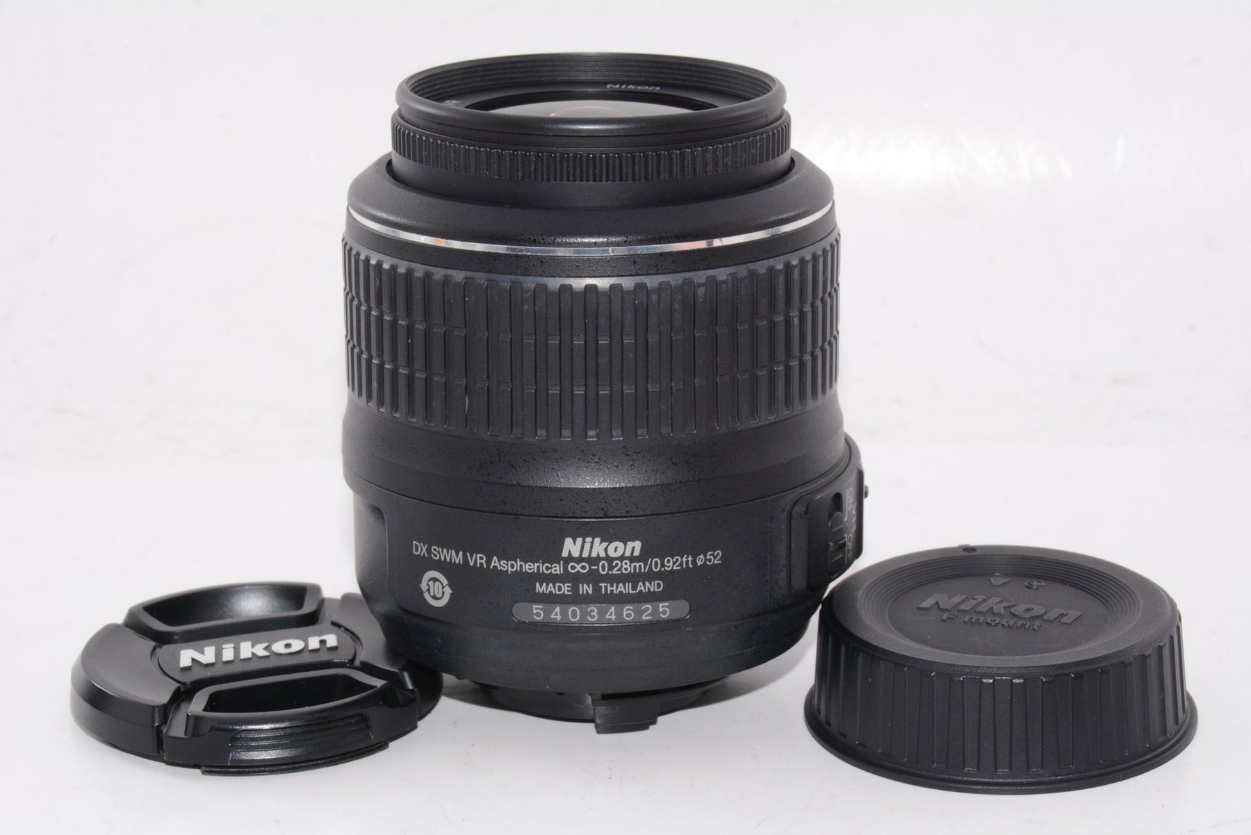 【外観並級】Nikon 標準ズームレンズ AF-S DX NIKKOR 18-55mm f3.5-5.6G VR