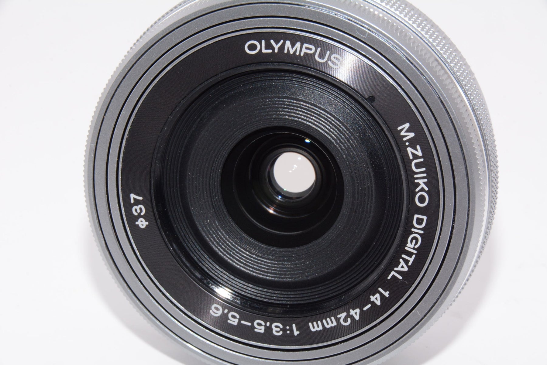 【外観特上級】OLYMPUS M.ZUIKO DIGITAL ED 14-42mm F3.5-5.6 EZ SLV