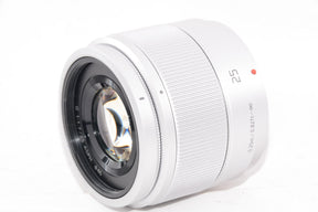 【外観特上級】パナソニック マイクロフォーサーズ用 ルミックス G 25mm/ F1.7 ASPH.