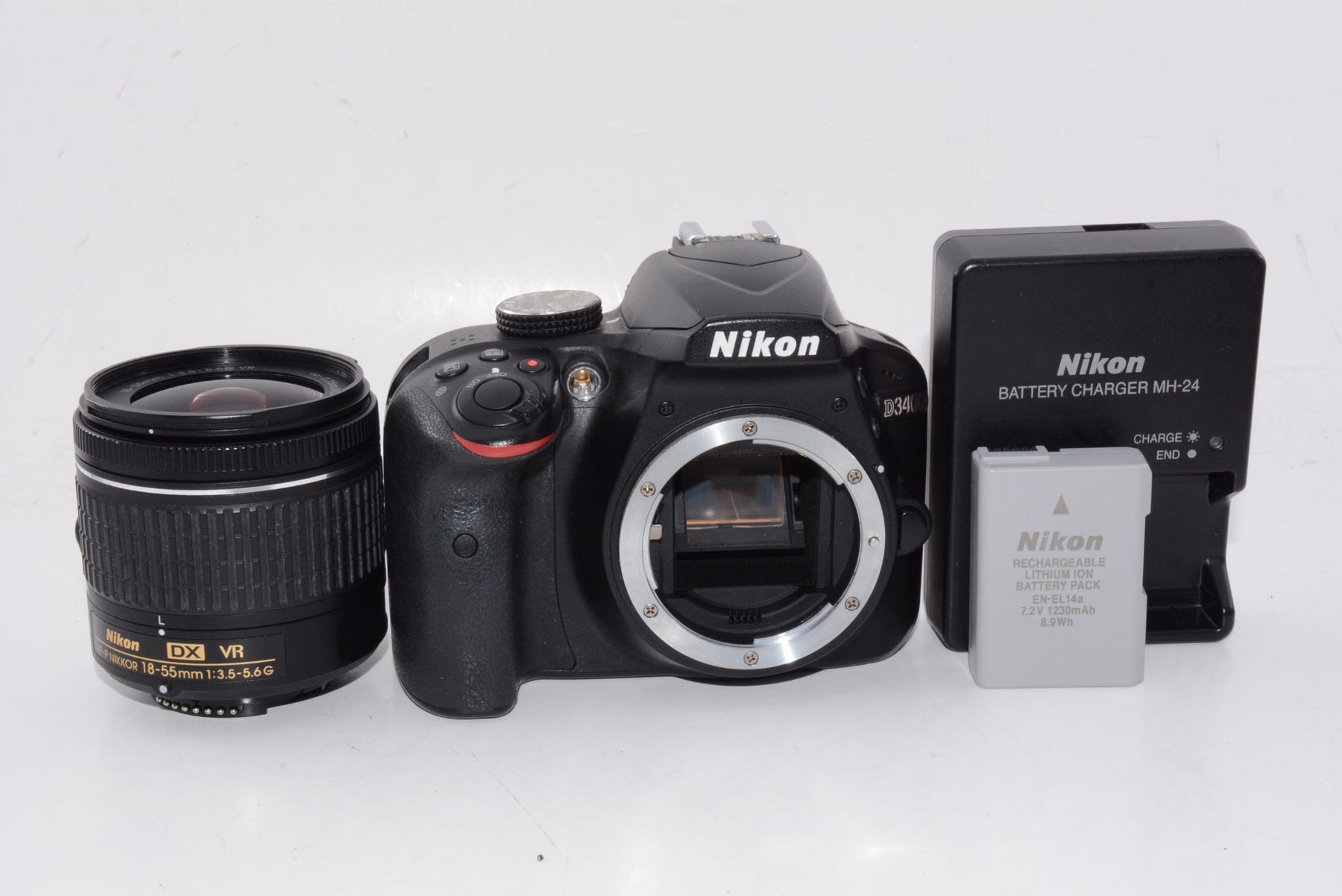 【外観並級】Nikon デジタル一眼レフカメラ D3400 AF-P 18-55 VR レンズキット ブラック D3400LKBK