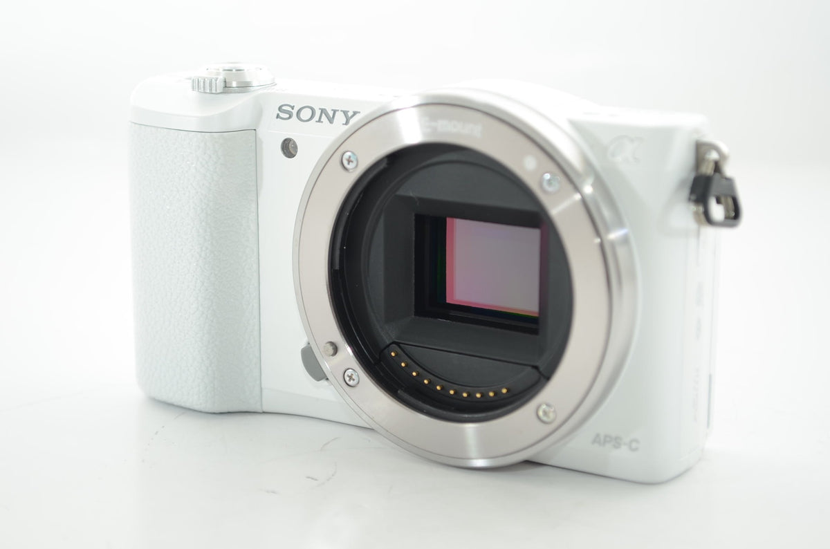 【外観並級】ソニー SONY ミラーレス一眼 α5100 パワーズームレンズキット E PZ 16-50mm F3.5-5.6 OSS付属 ホワイト ILCE-5100L-W