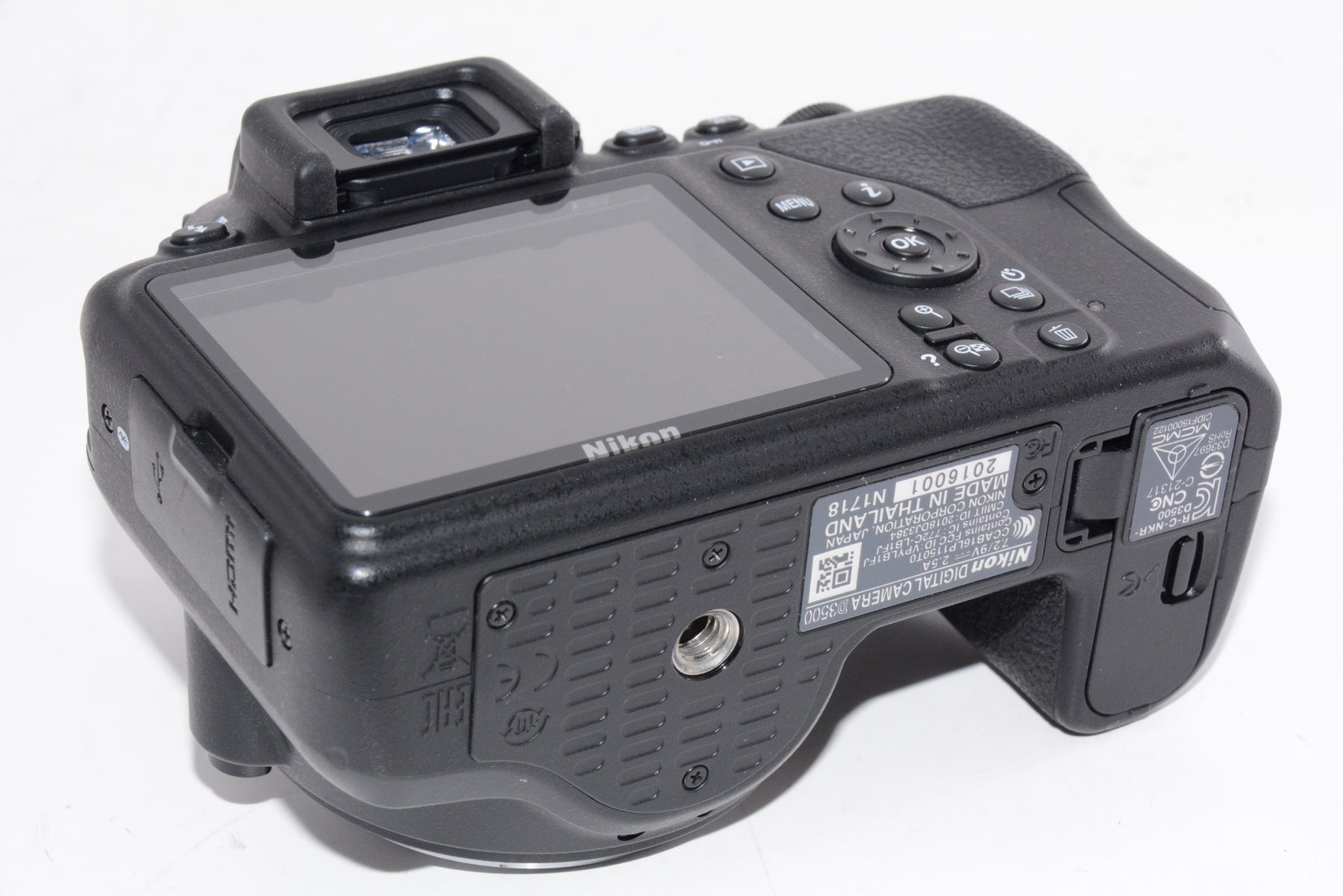 【外観特上級】Nikon デジタル一眼レフカメラ D3500 AF-P 18-55 VR レンズキット D3500LK