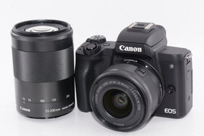 【外観特上級】Canon ミラーレス一眼カメラ EOS Kiss M ダブルズームキット ブラック