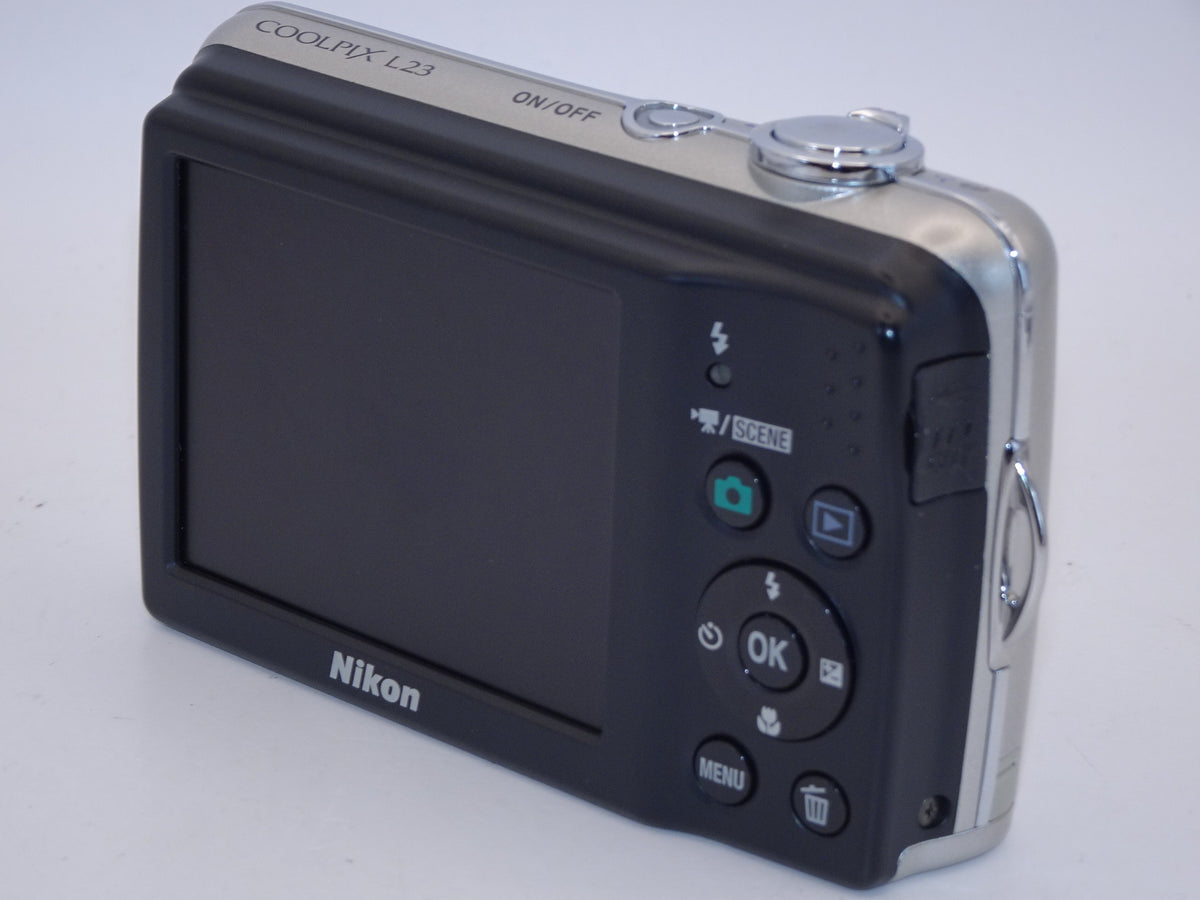 【外観特上級】NikonデジタルカメラCOOLPIX L23 シルバー