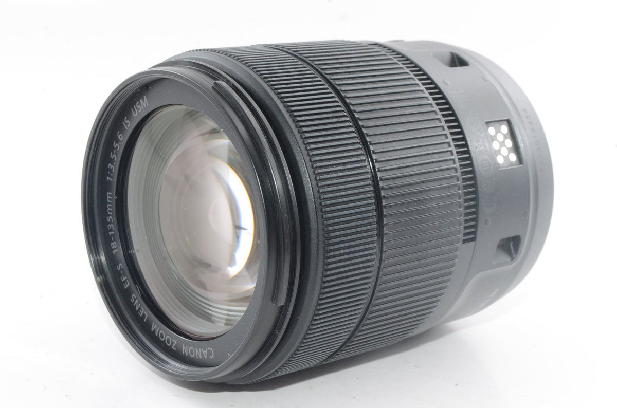 【外観並級】Canon 標準ズームレンズ EF-S18-135㎜ F3.5-5.6 IS USM APS-C対応