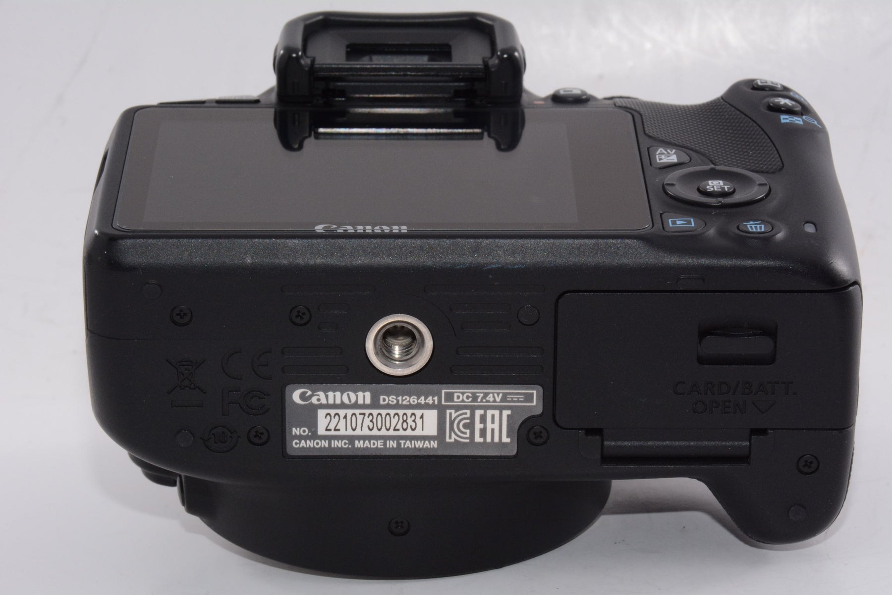 【外観特上級】Canon キャノン EOS Kiss X7 ボディ