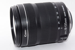 【外観特上級】Canon 標準ズームレンズ EF-S18-135mm F3.5-5.6 IS STM