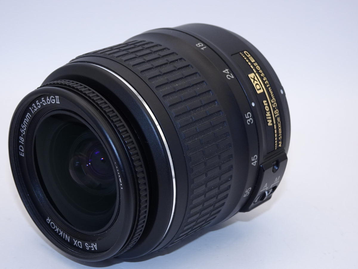 【外観特上級】Nikon 標準ズームレンズ AF-S DX Zoom Nikkor ED 18-55mm f/3.5-5.6 G II  ブラック