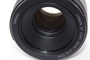 【外観並級】Canon 単焦点レンズ EF50mm F1.8 STM