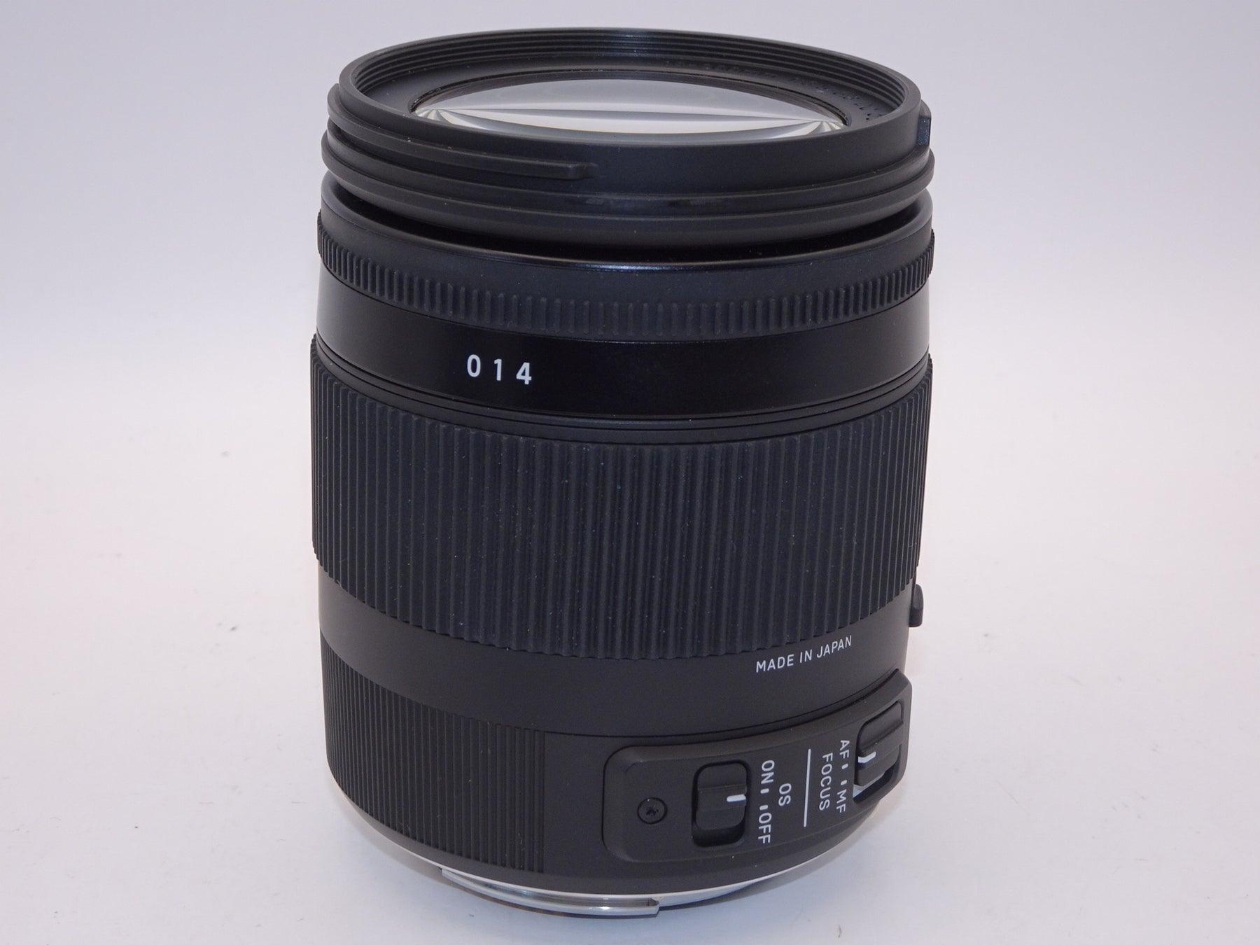 【外観特上級】シグマ 18-200mm F3.5-6.3 DC OS キャノン用