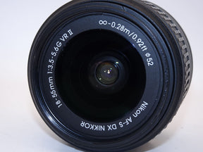 【外観特上級】Nikon 標準ズームレンズ AF-S DX NIKKOR 18-55mm f/3.5-5.6G VR II