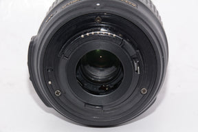 【外観並級】Nikon 標準ズームレンズ AF-S DX NIKKOR 18-55mm f3.5-5.6G VR