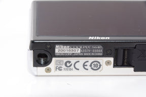 【外観特上級】Nikon デジタルカメラ COOLPIX (クールピクス) S640 アイスシルバー S640SL