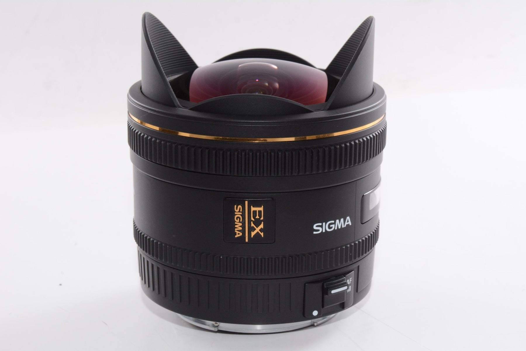 【外観特上級】SIGMA 単焦点魚眼レンズ 10mm F2.8 EX DC FISHEYE HSM キヤノン用 対角線魚眼 APS-C専用 477547