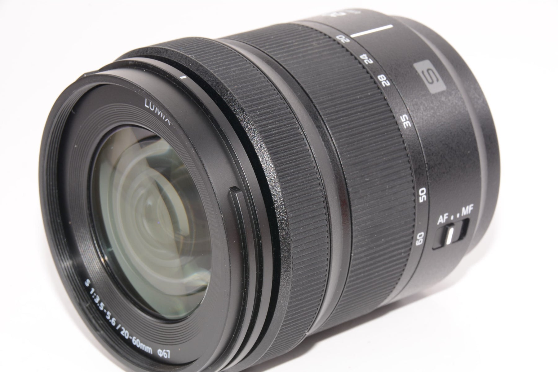 【ほぼ新品】パナソニック ルミックス LUMIX S 20-60mm F3.5-5.6 ブラック S-R2060