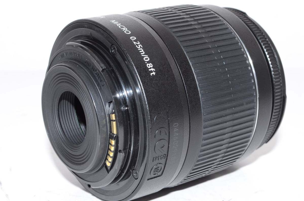 【外観特上級】Canon 標準ズームレンズ EF-S18-55mm F3.5-.5.6 IS II