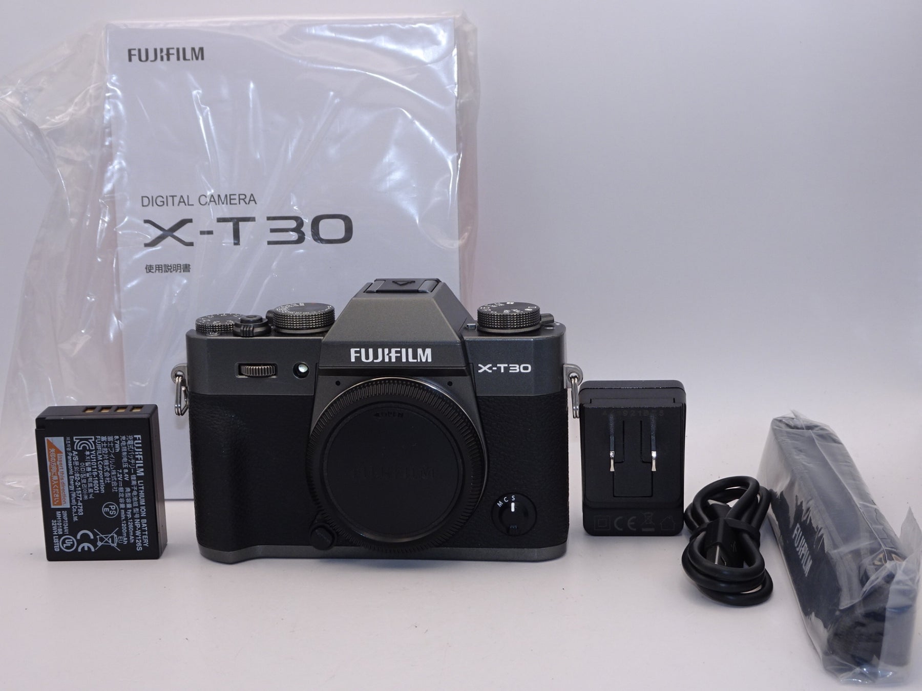 【外観並級】FUJIFILM フジフィルム X-T30ボディ