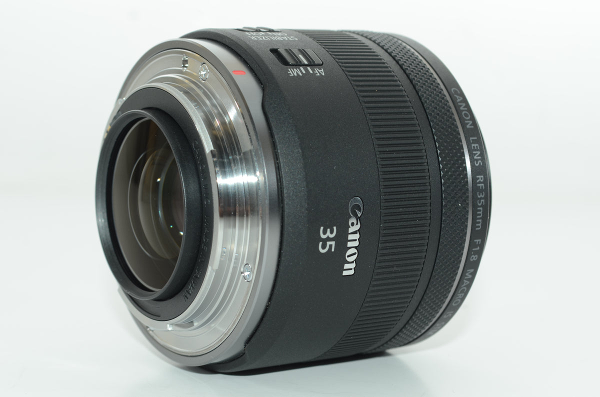 【外観特上級】Canon 単焦点広角レンズ RF35mm F1.8 マクロ IS STM EOSR対応 RF3518MISSTM