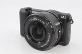 【外観特上級】ソニー SONY ミラーレス一眼 α5100 パワーズームレンズキット E PZ 16-50mm F3.5-5.6 OSS付属 ブラック ILCE-5100L-B
