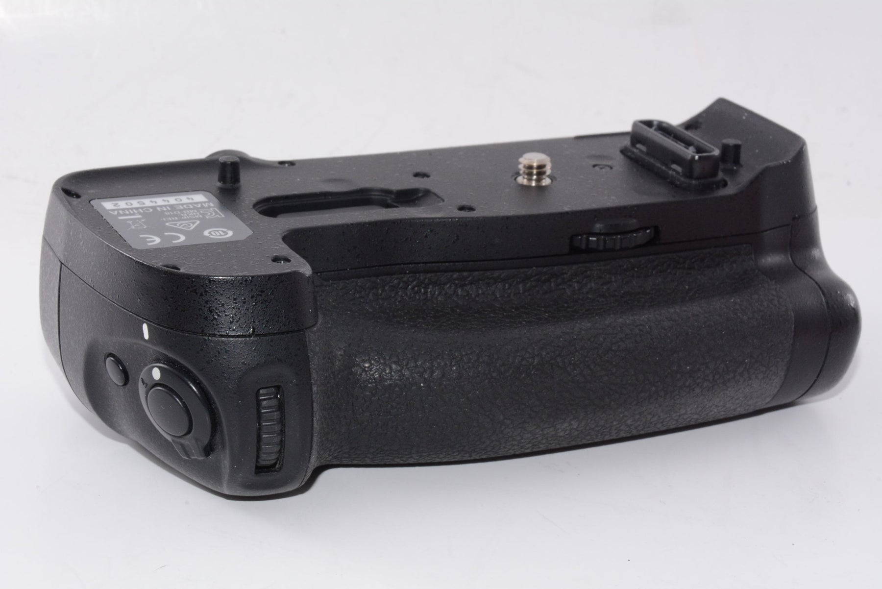 【外観特上級】Nikon MB-D18 バッテリーグリップ D850用 ブラック 7.2 x 4.06 x 4.06インチ