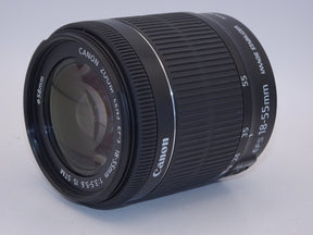 【外観特上級】Canon 標準ズームレンズ EF-S18-55mm F3.5-5.6 IS STM