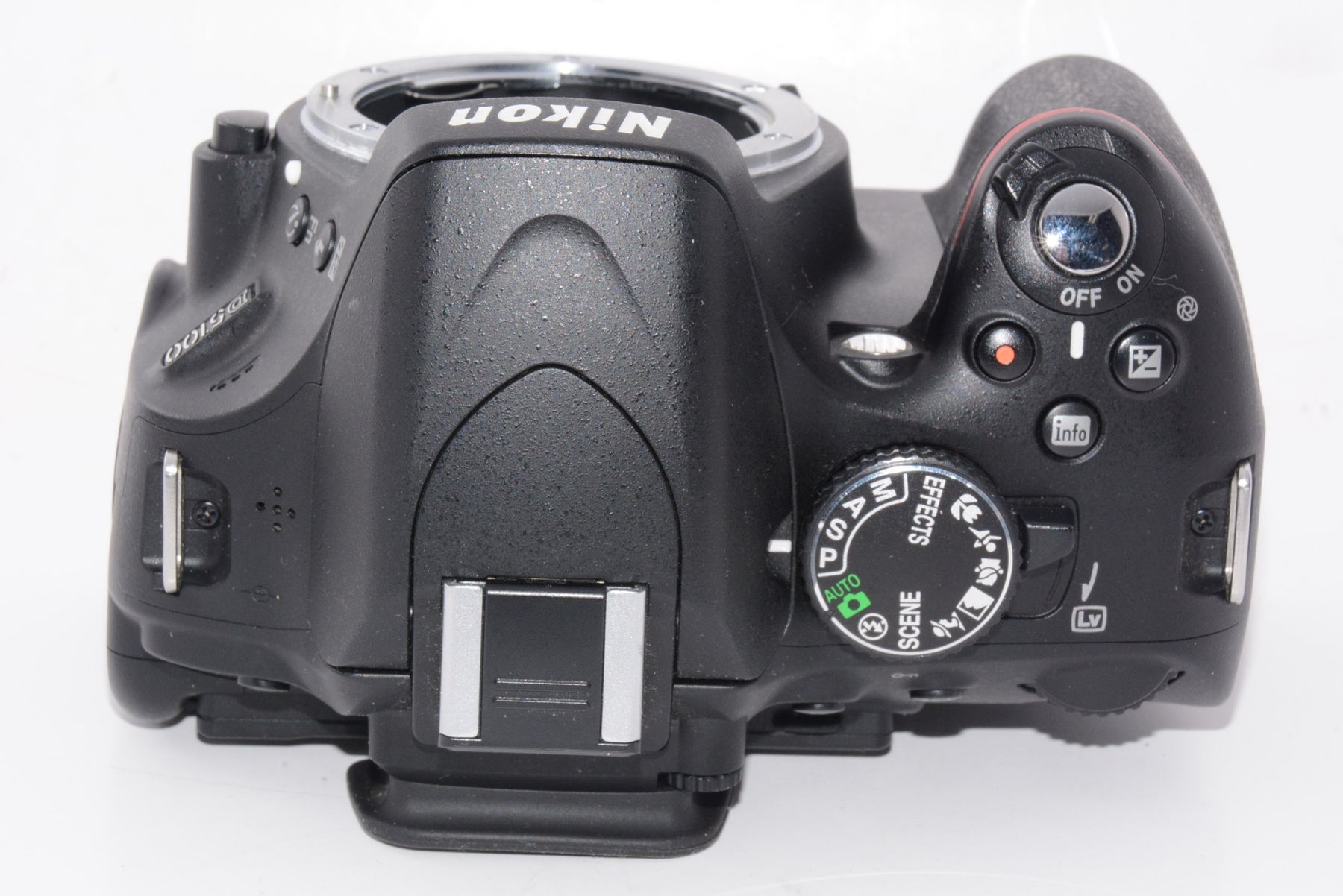 【外観並級】Nikon デジタル一眼レフカメラ D5100 ボディ