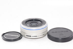 【外観特上級】OLYMPUS パンケーキレンズ M.ZUIKO DIGITAL 17mm F2.8 シルバー