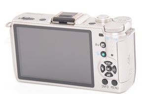 【外観並級】PENTAX ミラーレス一眼 Q10 ボディ