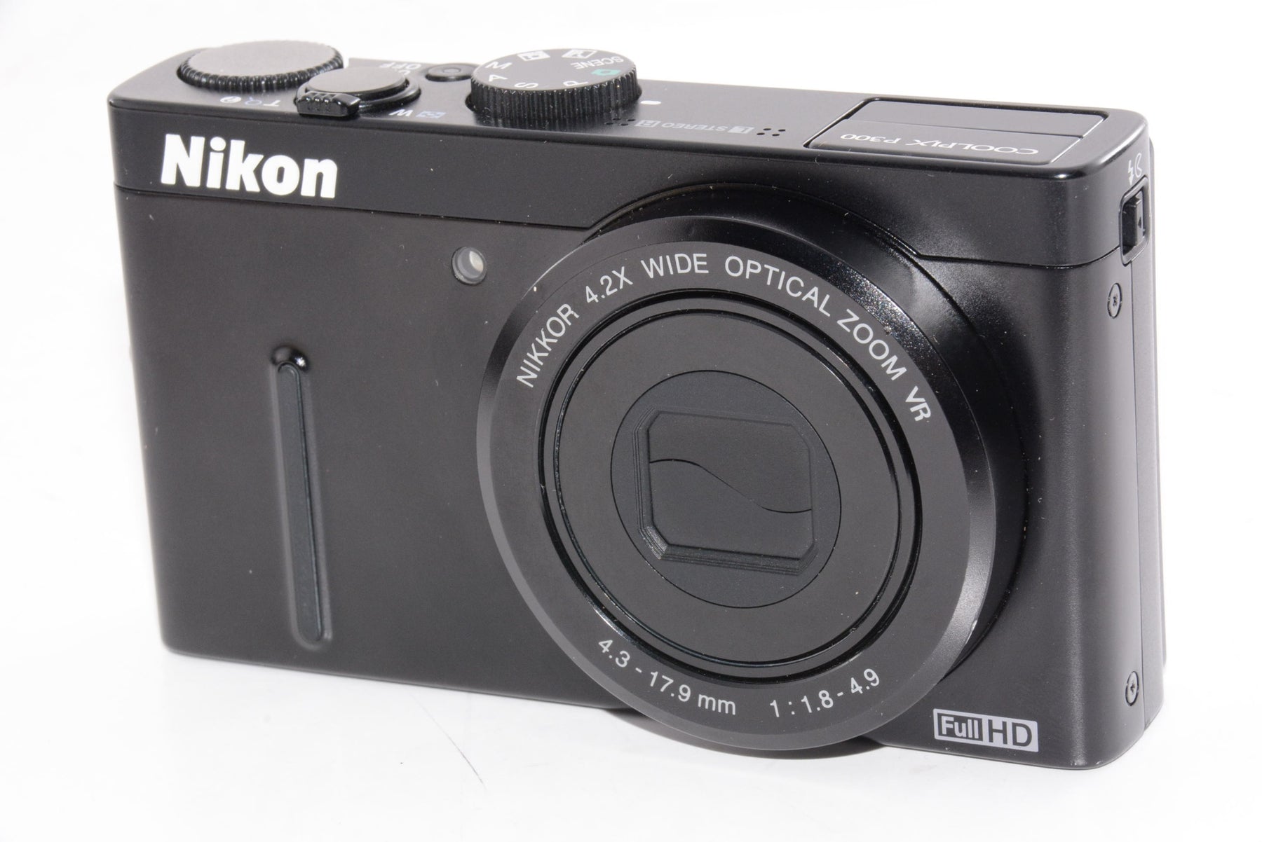 【外観並級】NikonデジタルカメラCOOLPIX P300 ブラックP300 1220万画素 裏面照射CMOS 広角24mm 光学4.2倍 F1.8レンズ フルHD