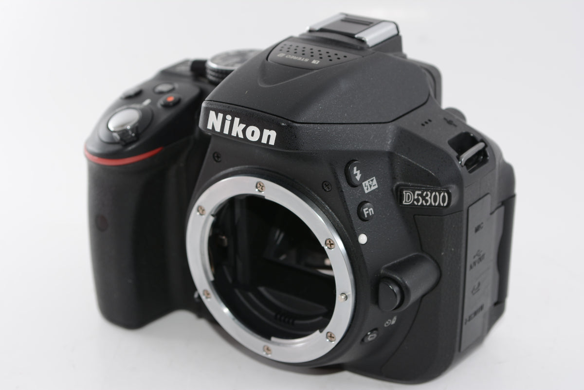 【外観特上級】Nikon デジタル一眼レフカメラ D5300 ブラック