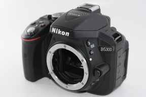 【外観特上級】Nikon デジタル一眼レフカメラ D5300 ブラック
