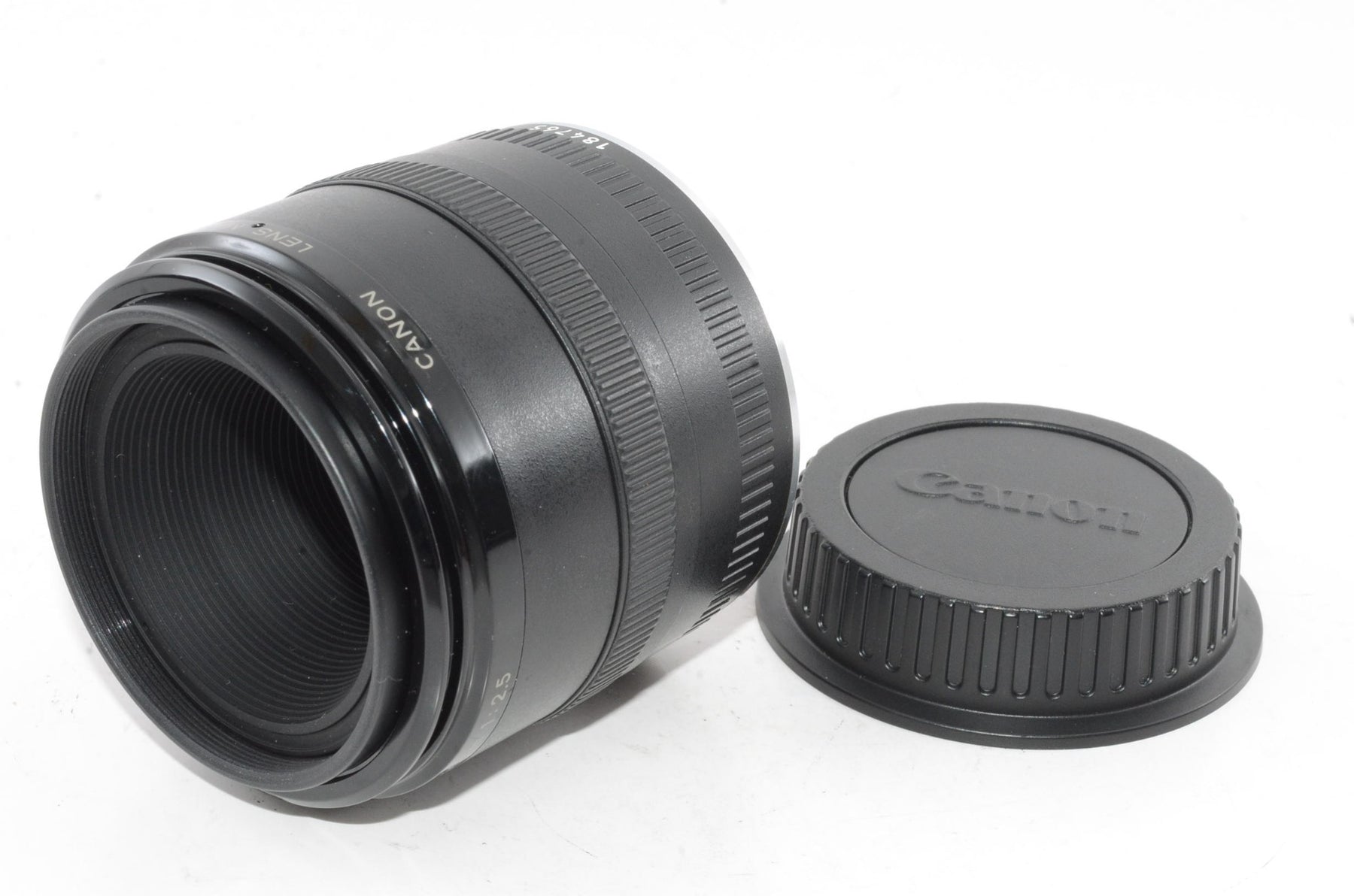 【外観並級】Canon 単焦点マクロレンズ EF50mm F2.5 コンパクトマクロ フルサイズ対応
