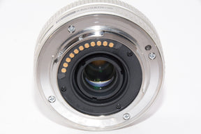 【外観特上級】OLYMPUS パンケーキレンズ M.ZUIKO DIGITAL 17mm F2.8 シルバー
