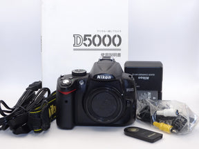 【外観特上級】Nikon デジタル一眼レフカメラ D5000 ボディ D5000