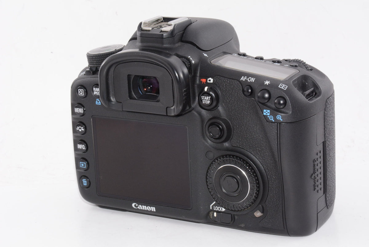 【外観特上級】Canon デジタル一眼レフカメラ EOS 7D ボディ EOS7D