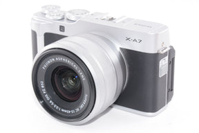 【外観特上級】FUJIFILM  X-A7レンズキット シルバー