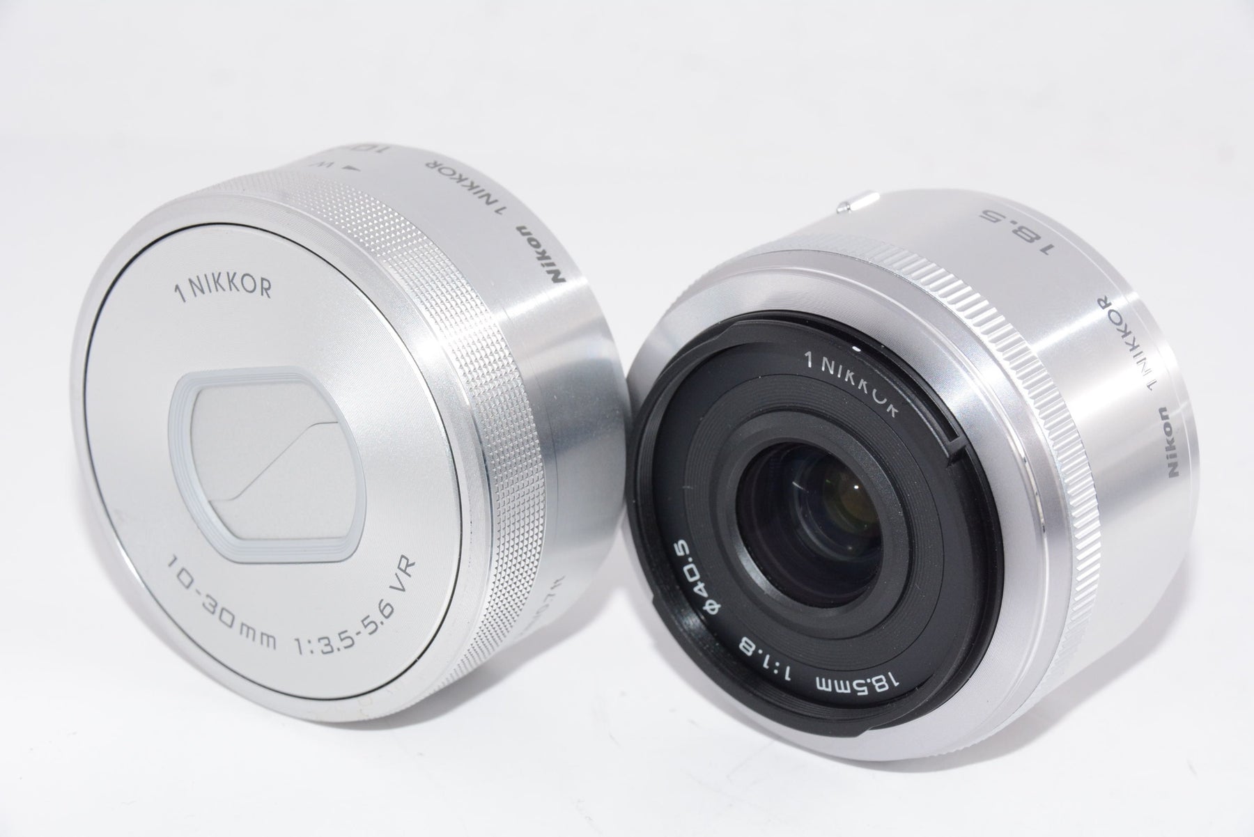 【外観並級】Nikon ミラーレス一眼 Nikon1 J5 ダブルレンズキット シルバー