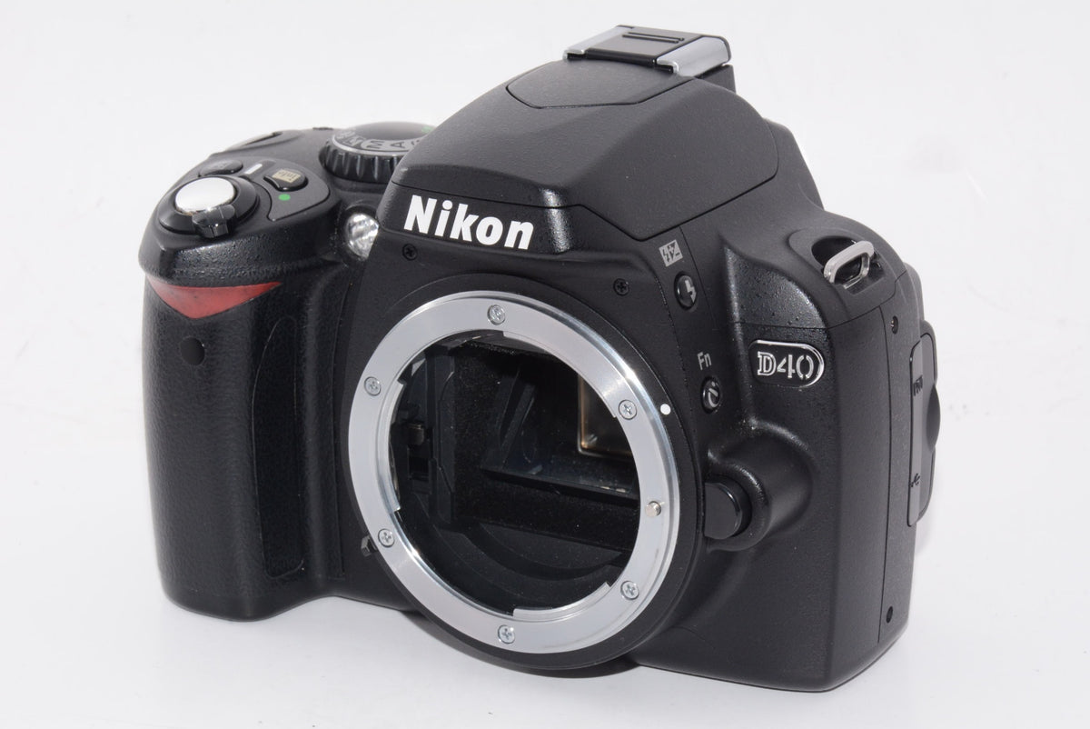 【外観特上級】Nikon デジタル一眼レフカメラ D40 レンズキット ブラック D40BLK