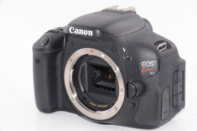 【外観特上級】Canon デジタル一眼レフカメラ EOS Kiss X5 レンズキット