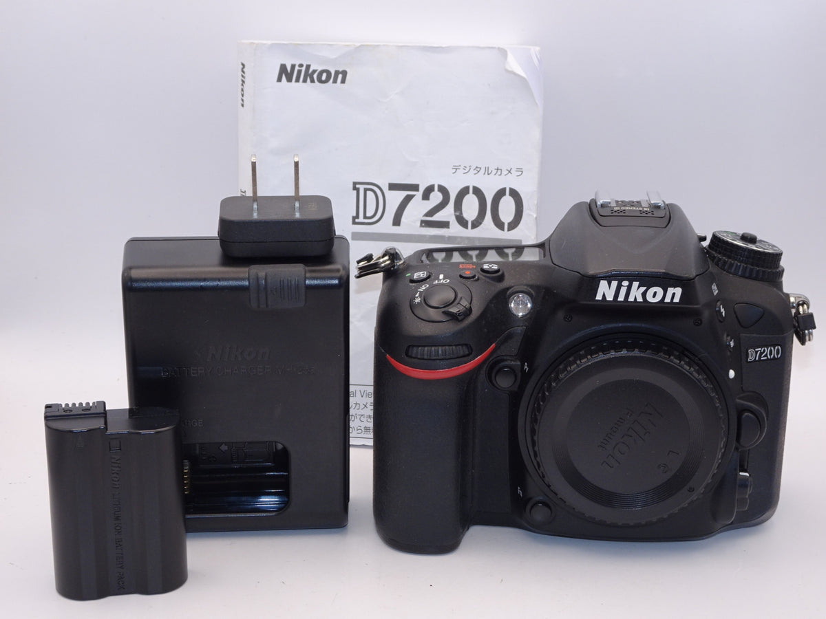 【外観並級】Nikon デジタル一眼レフカメラ D7200