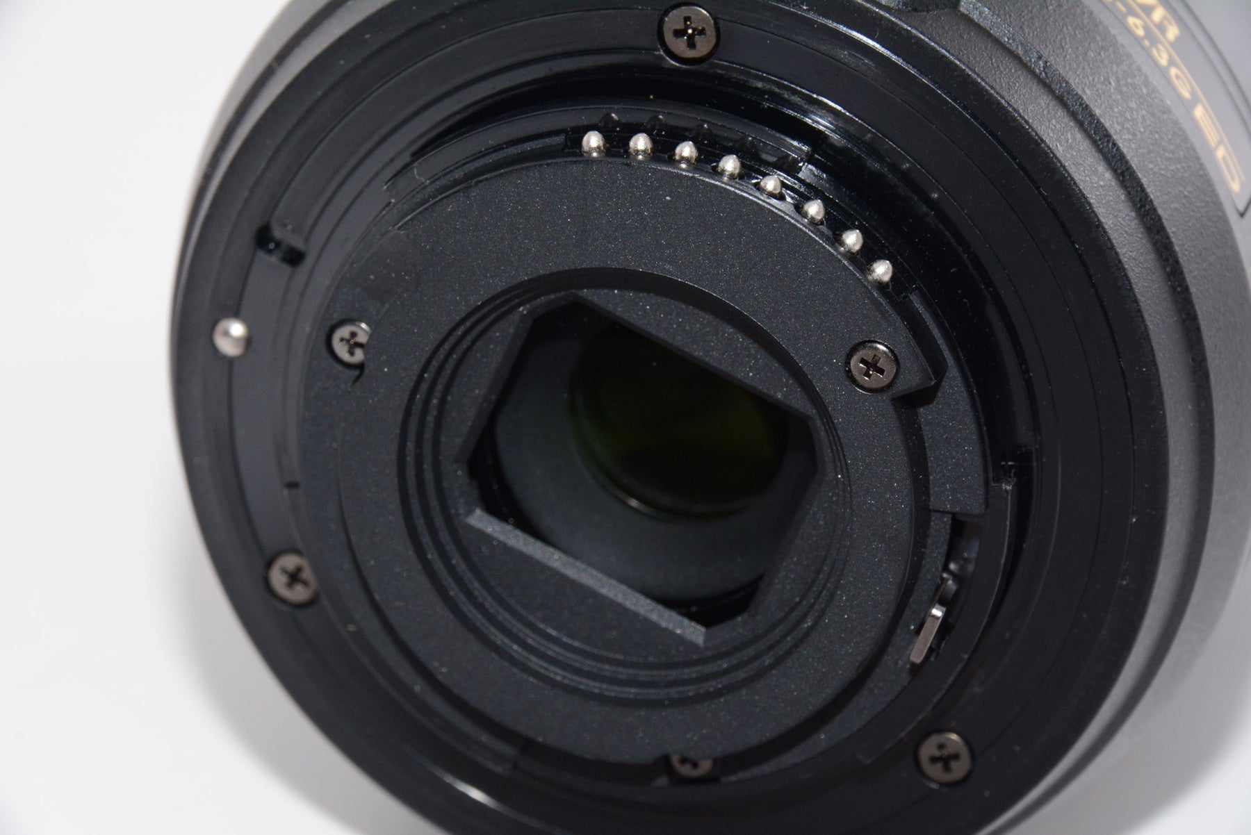 【外観並級】Nikon AF-P DX NIKKOR 70-300mm f/4.5-6.3G ED VR レンズ