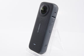 【外観特上級】Insta360 X4-8K防水360度アクションカメラ、4K広角動画、見えない自撮り棒効果、着脱式レンズガード、135分の連続撮影可能なバッテリー、AI編集、手ブレ補正、スポーツ／旅行／アウトドア向け