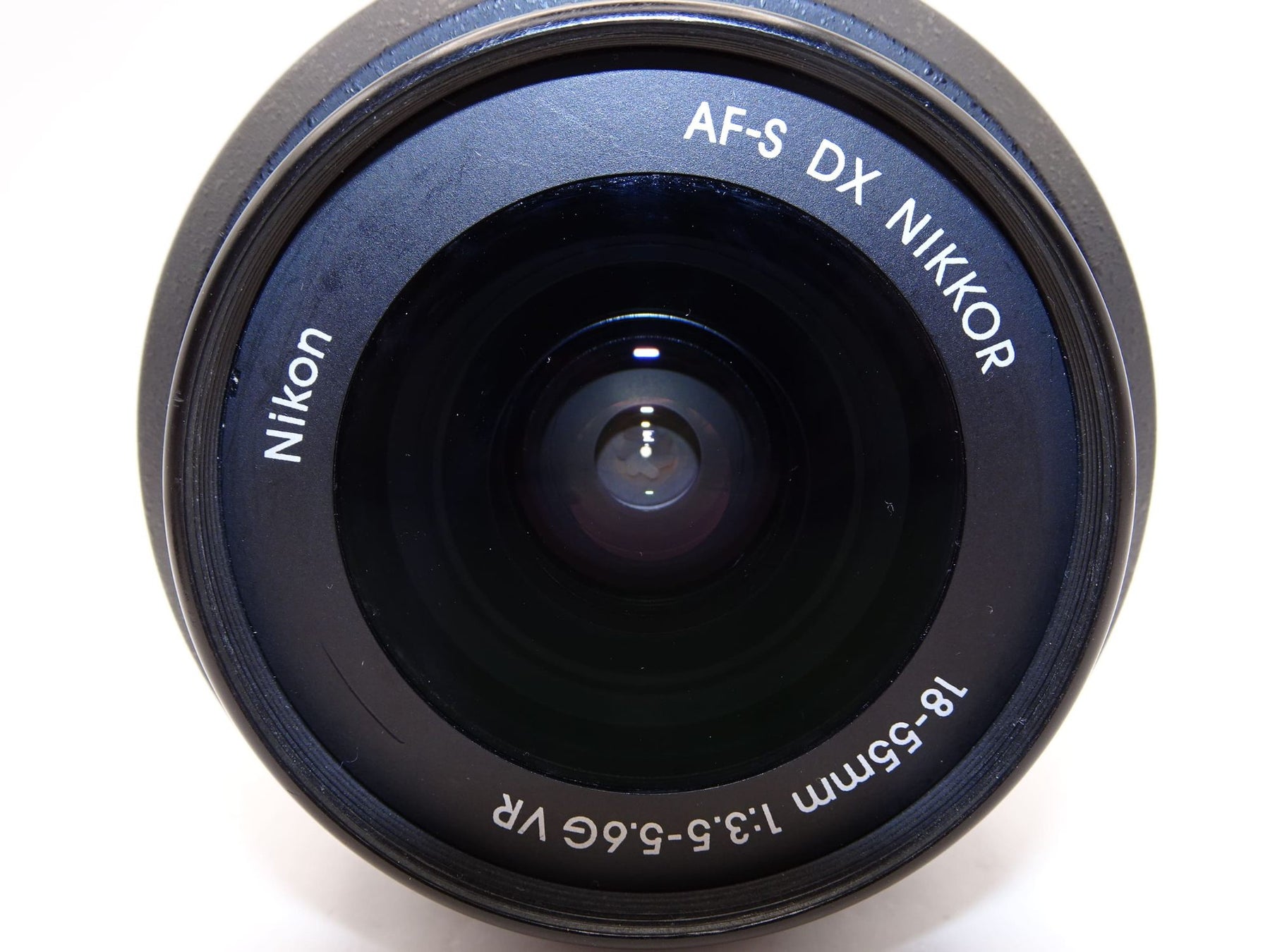 【外観特上級】Nikon 標準ズームレンズ AF-S DX NIKKOR 18-55mm f3.5-5.6G VR