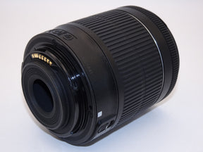 【外観特上級】Canon 標準ズームレンズ EF-S18-55mm F3.5-5.6 IS STM