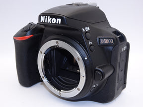 【外観並級】Nikon デジタル一眼レフカメラ D5600 ダブルズームキット ブラック D5600WZBK