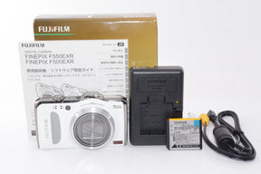 【外観特上級】FUJIFILM デジタルカメラ FinePix F550EXR ホワイト FX-F550EXR WH
