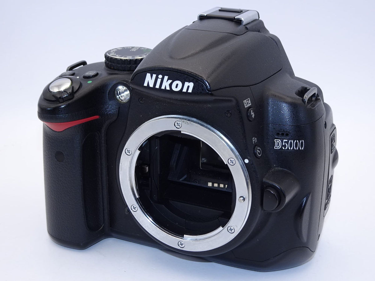 【外観並級】Nikon デジタル一眼レフカメラ D5000 ボディ D5000